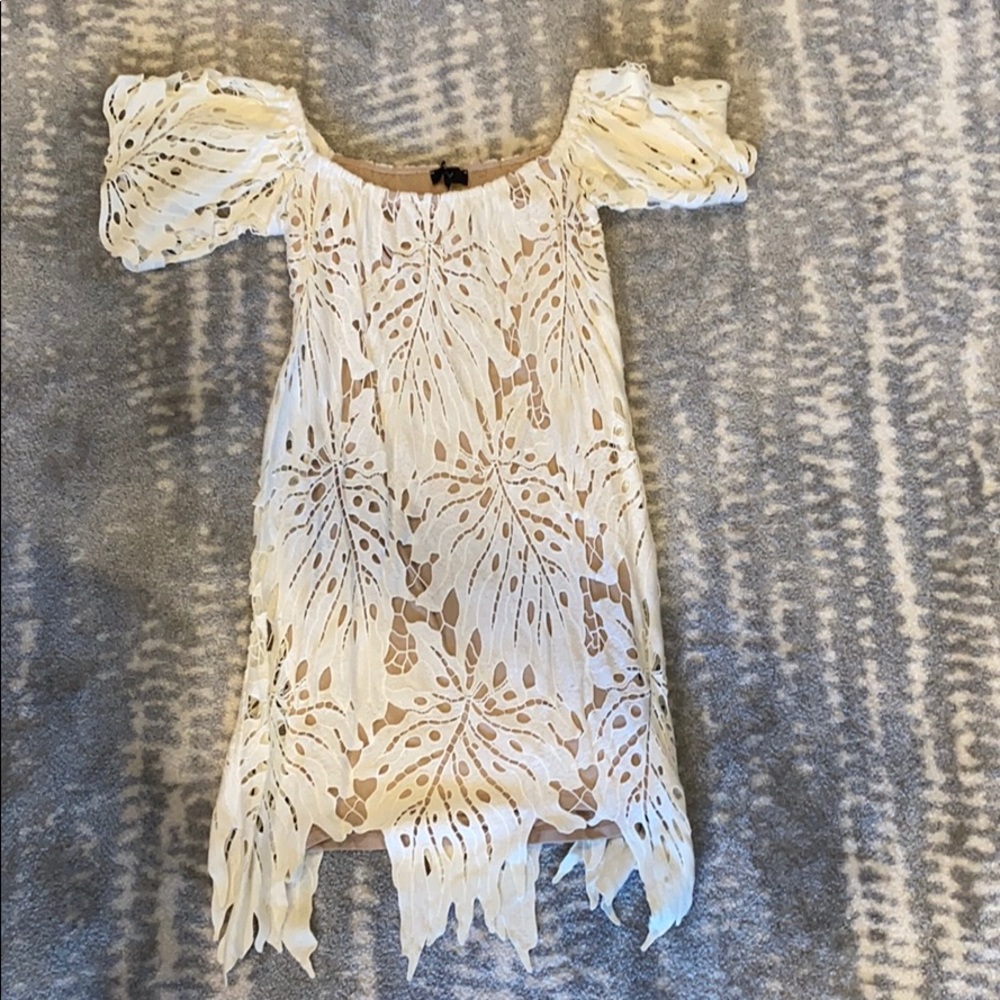White lace SKY dress